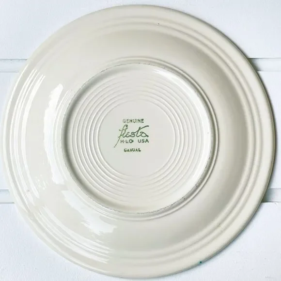 SOLD Fiesta Fiestaware Rare Vintage 1960’s Hawaiian 12 Point Daisy Dinner Plate - Picture 4 of 8